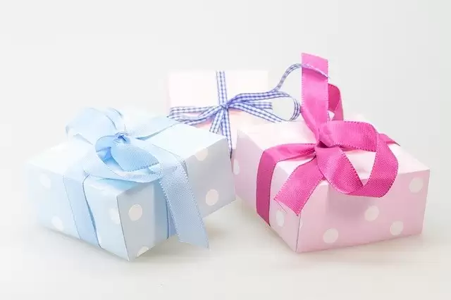 VIDEO : Cadeau ou donation, où se situe la frontière ?
